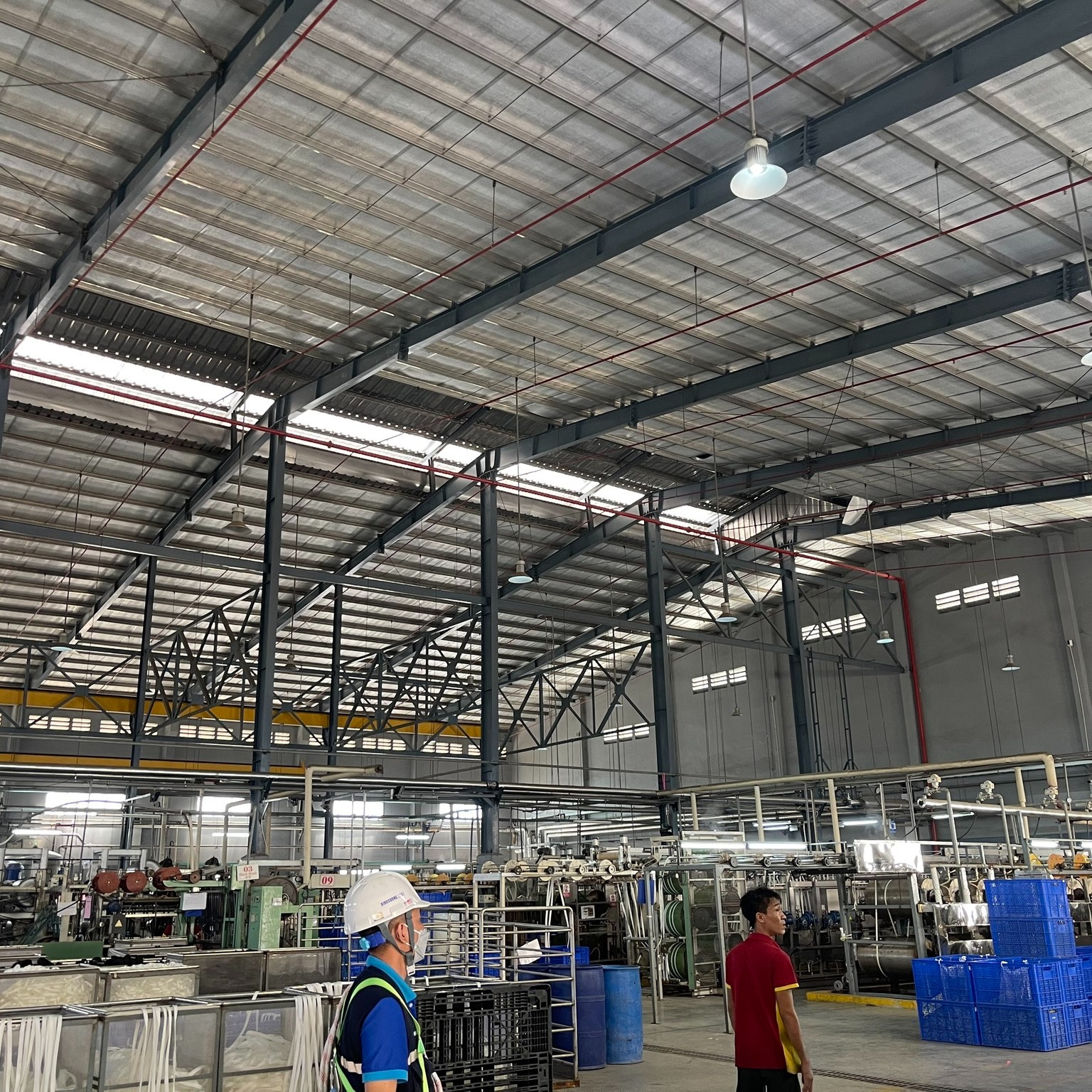 kiểm định đánh giá kết cấu an toàn chịu lực phục vụ công tác lắp đặt pin năng lượng mặt trời áp mái